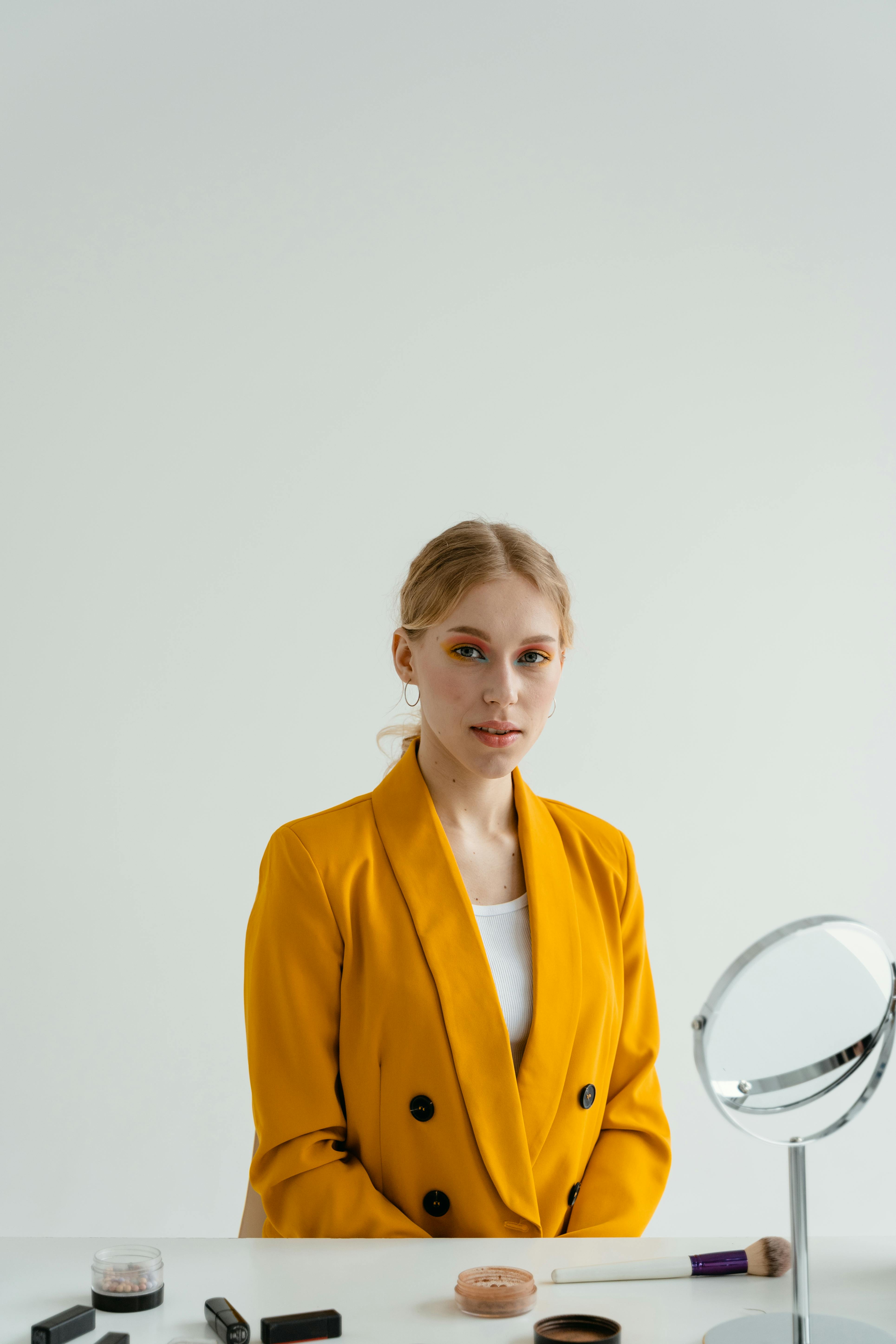 动漫《黑曜机甲》海报